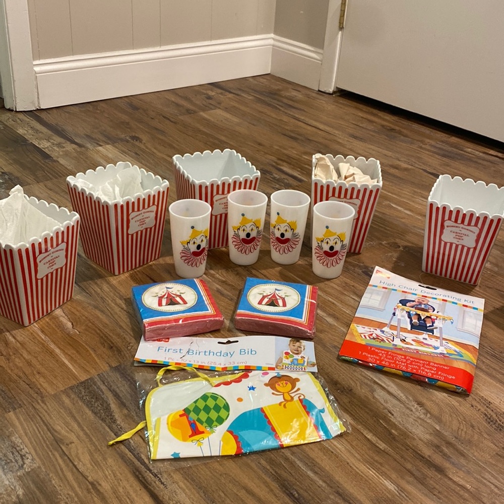 Circus theme 1st birthday set